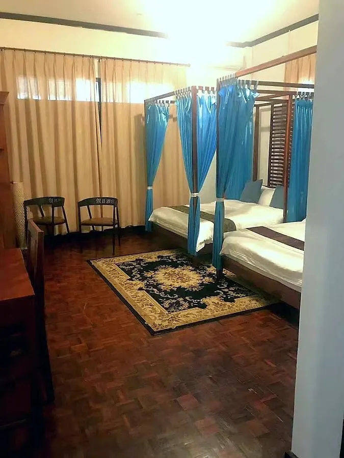***  Luang Prabang Holiday Hotel Laos