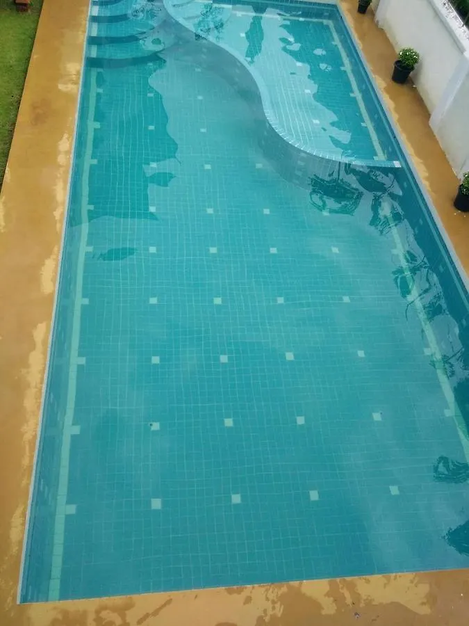 Luang Prabang Holiday Hotel